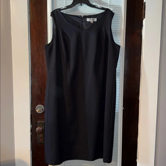 Jones Studio Black Blazer and Sleeveless Dress Set - Picture 2 of 4